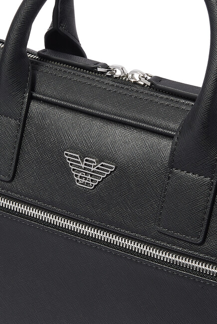 حقيبة رسمية بشعار الماركة